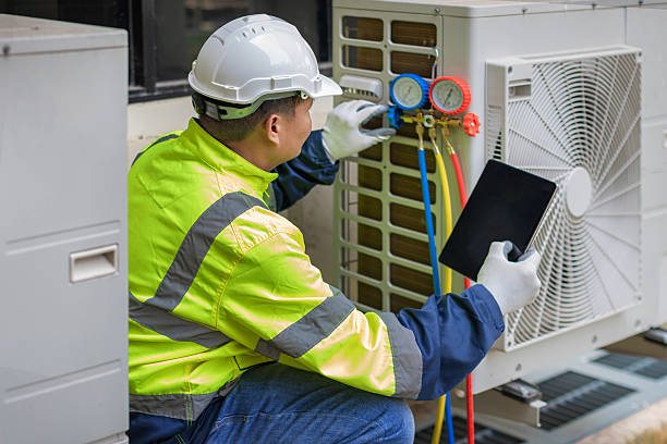 Professional Ac Installation technician working in Poolville, TX